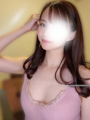 清楚な彼女の美貌は至高の域でご