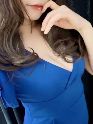彼女特有の癒しのオーラで日頃のお疲れやストレスも吹き飛ぶことでしょう