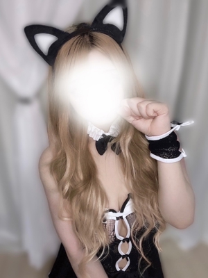 まだ20歳の超絶美人セラピスト。
