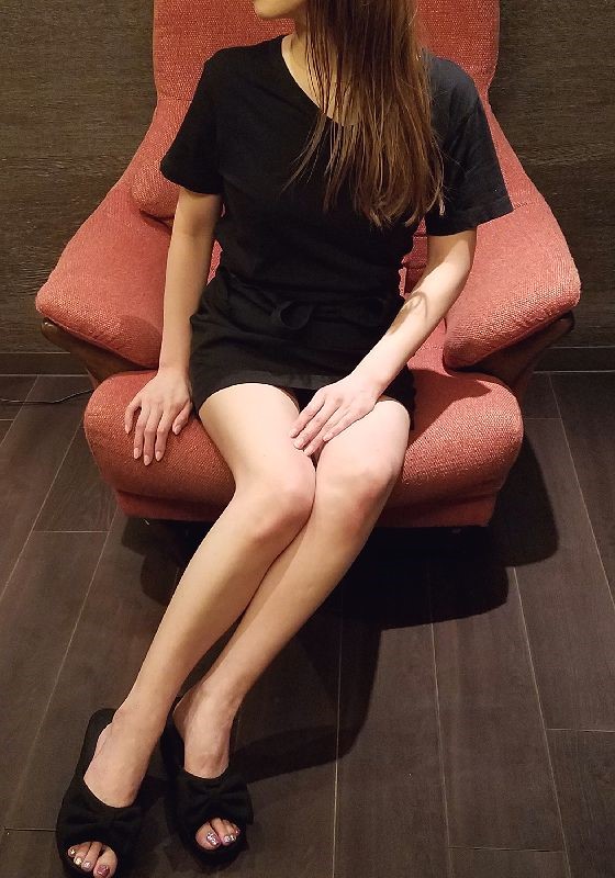 浅見セラピスト写真1