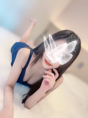七瀬れいな
