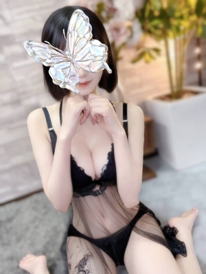 花瀬ましろ写真1